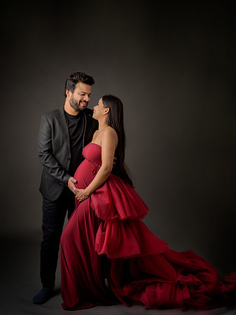 Studio Maternity Photography Amsterdam : Zwangerschapsfotografie in de Studio Amsterdam