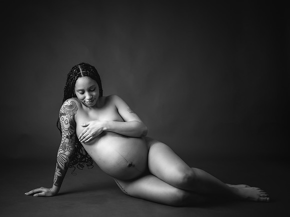Fine Art Nude Maternity Photography Amsterdam : Artistieke Naakt Zwangerschapsfotografie Amsterdam