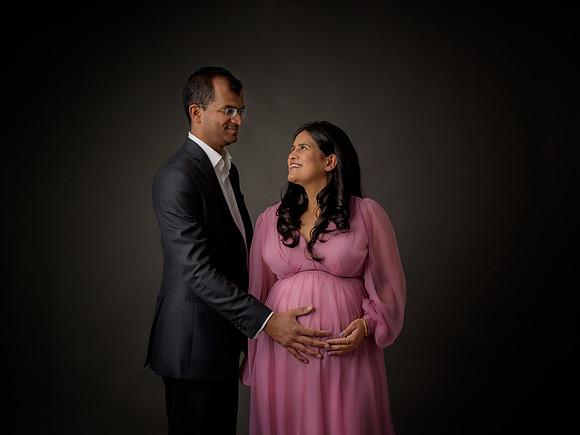 Studio Maternity Photography Amsterdam : Zwangerschapsfotografie in de Studio Amsterdam