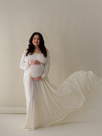 Studio Maternity Photography Amsterdam : Zwangerschapsfotografie in de Studio Amsterdam